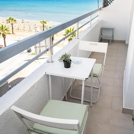 Quattro Beachfront Sea View Ap 34 Appartement