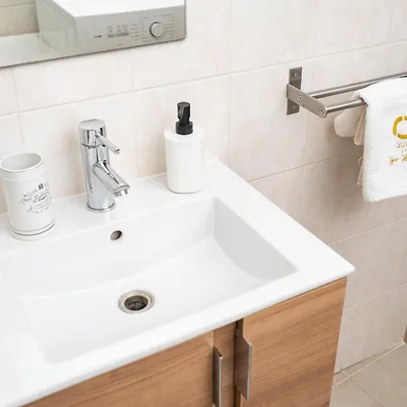 Appartement Quattro Beachfront Sea View Ap 34