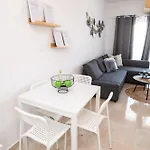 شقة Quattro Beachfront Sea View Ap 34 لارنكا