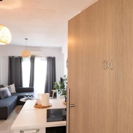 Quattro Beachfront Sea View Ap 34