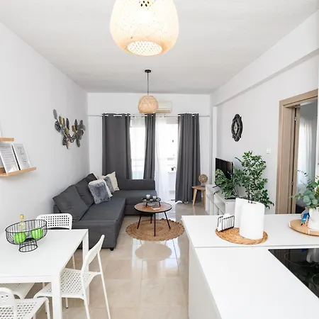 Апартаменти Quattro Beachfront Sea View Ap 34