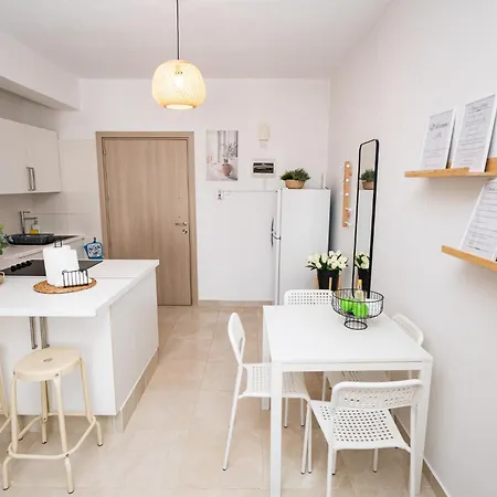 Quattro Beachfront Sea View Ap 34 *