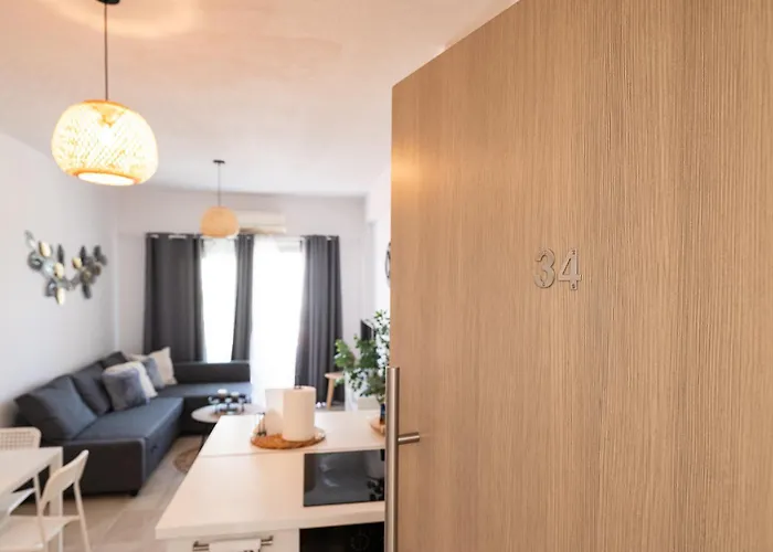 Quattro Beachfront Sea View Ap 34