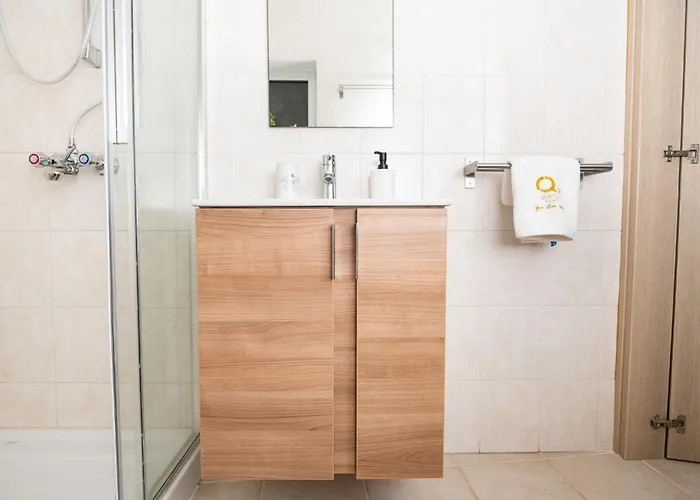 Quattro Beachfront Sea View Ap 34